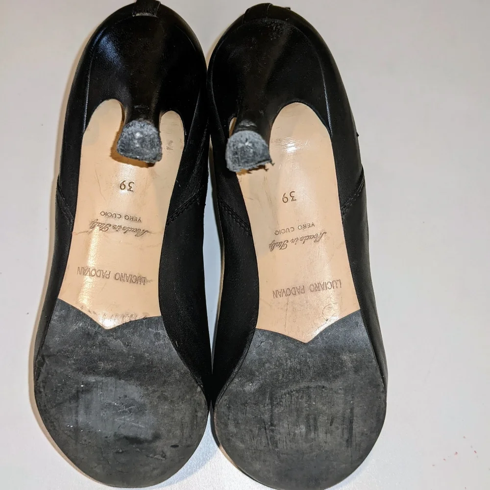 Luciano Padovan Black Heeled Booties Size 39